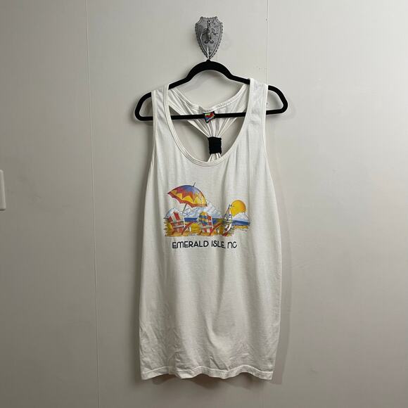 Y2K Vintage Disney 2X Mens tank top white beach Emerald Isle. NC nautical summer - Picture 1 of 8